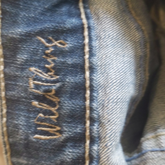 COWGIRL TUFF "Wild Thing" bootcut jeans sz 25x33L - Picture 2 of 13